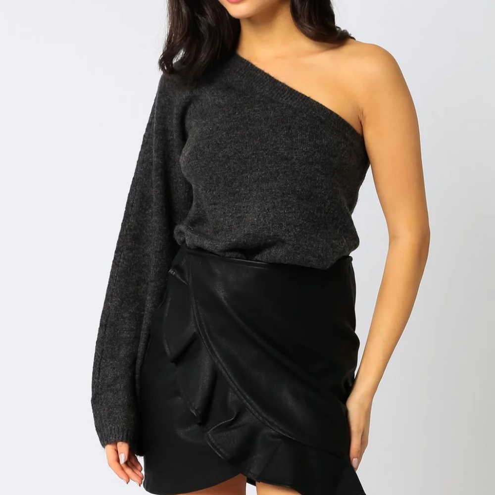 One Shoulder Sweater